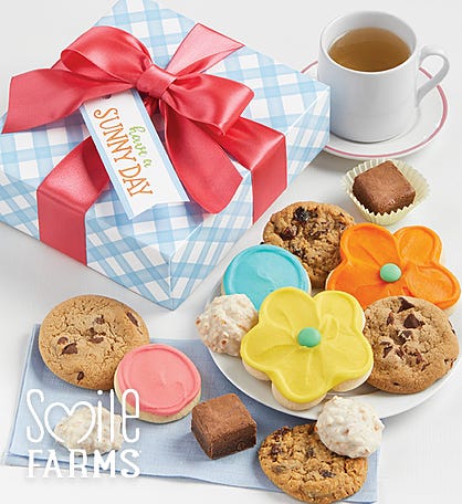 Smile Farms Have a Sunny Day Treats Gift Box